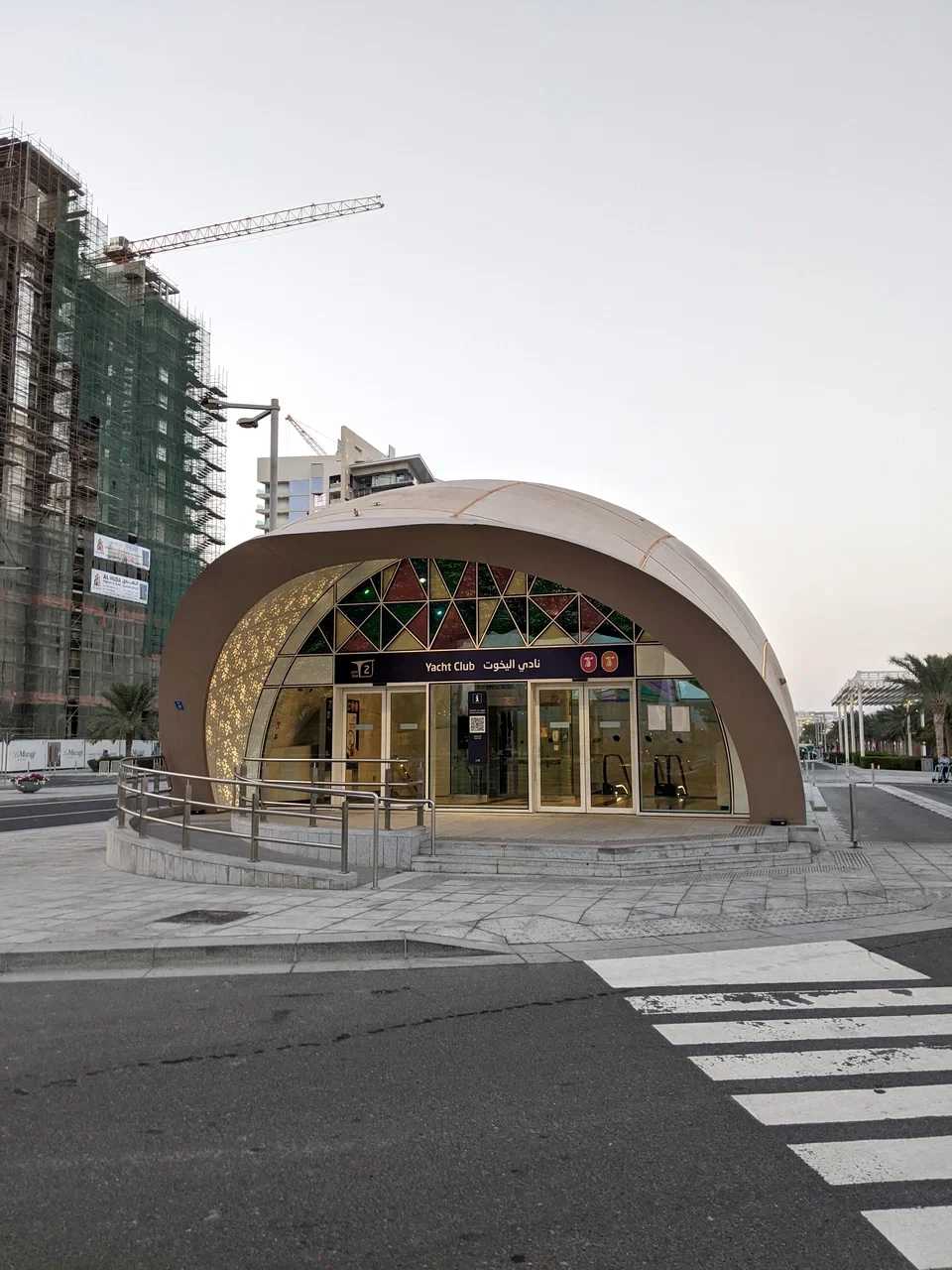 /doha/metro4.jpg