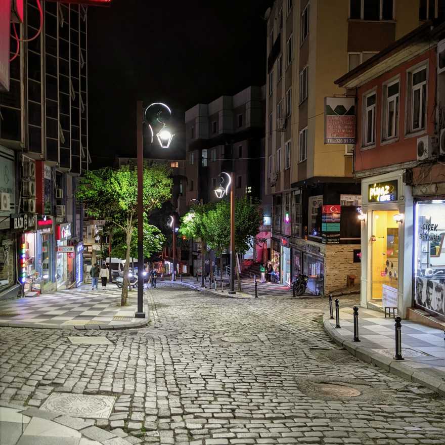 /trabzon/meydan3.jpg