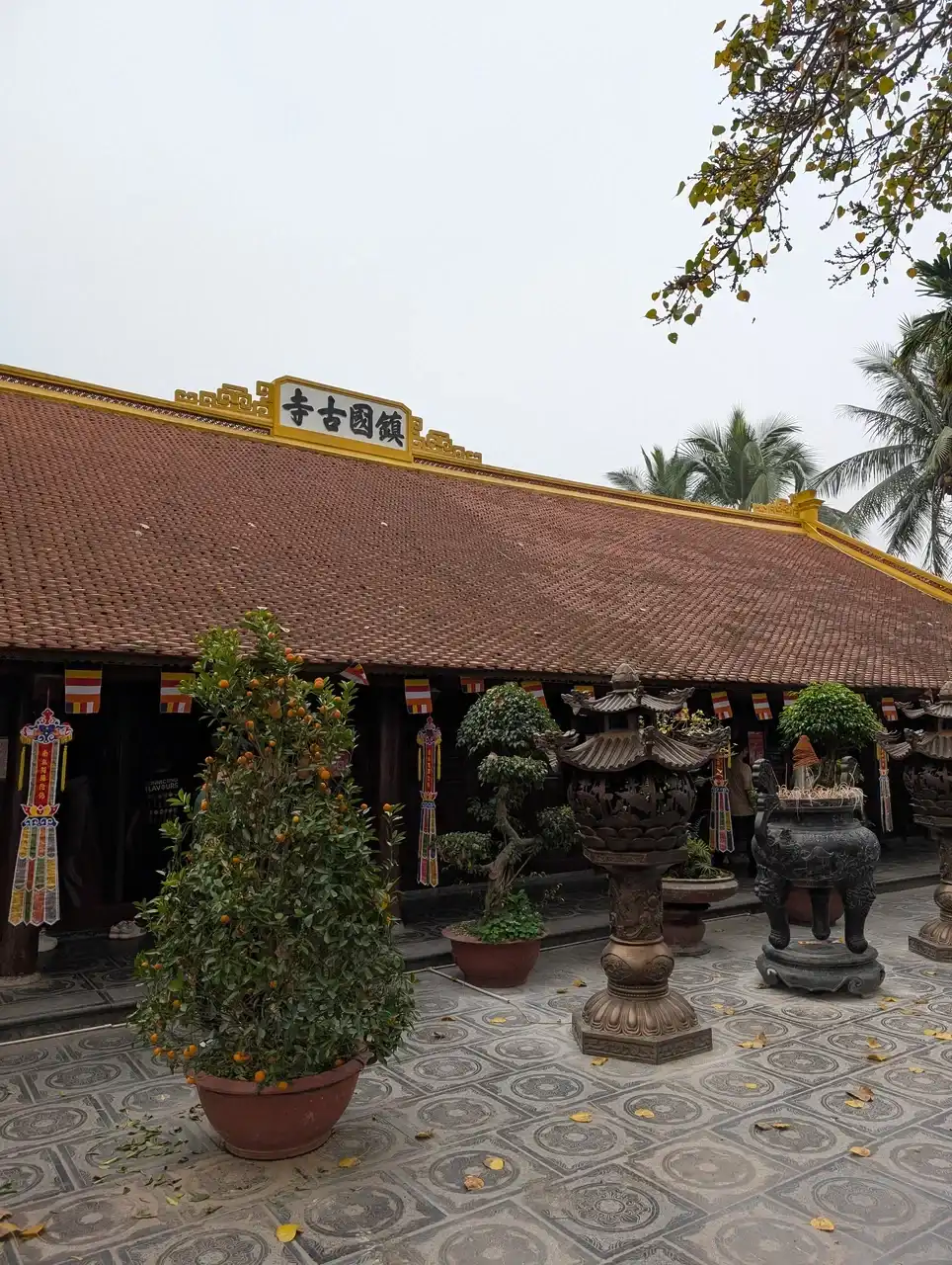 /hanoi/tran-quoc-pagoda3.jpg