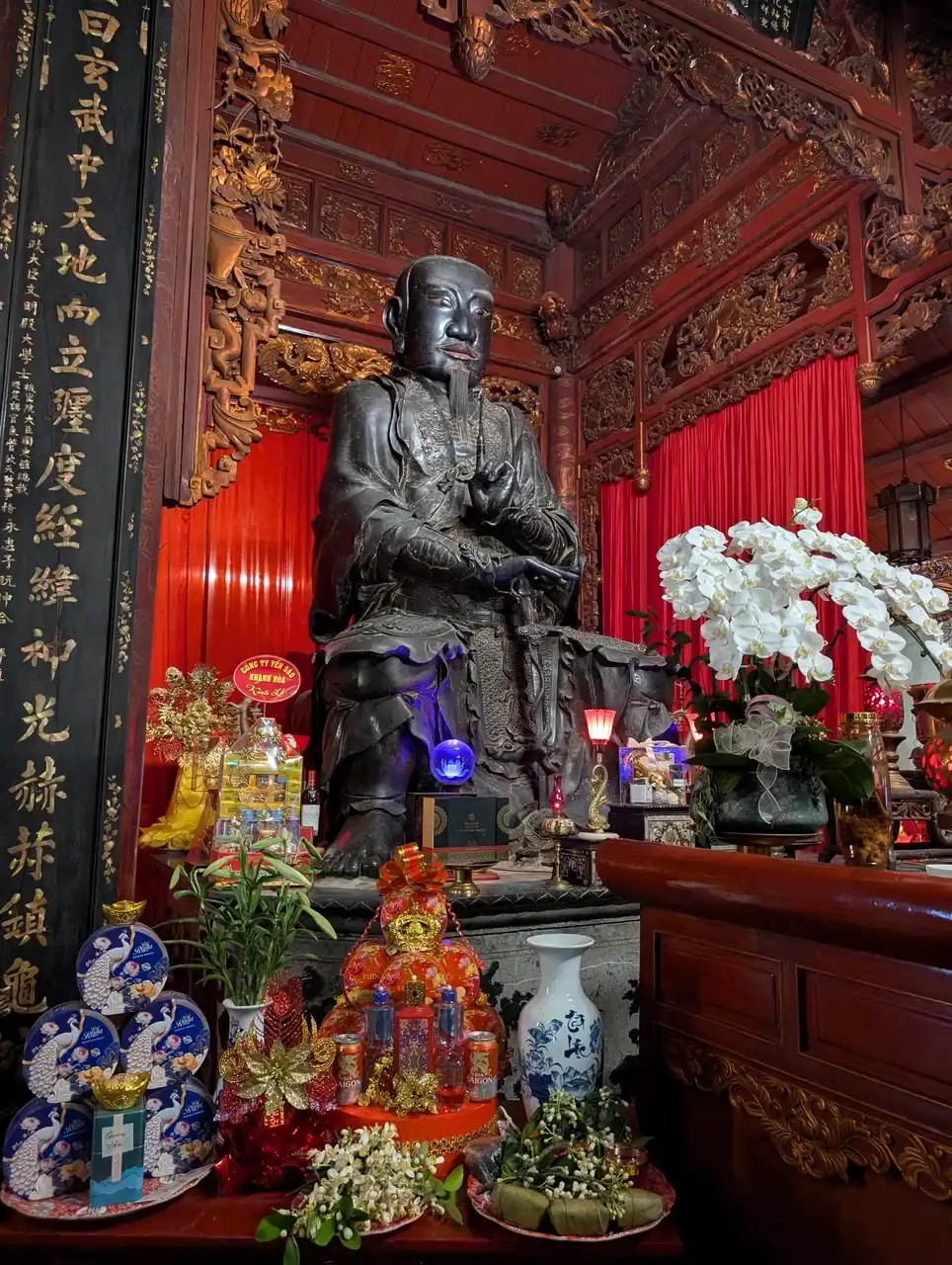 /hanoi/quan-thanh-temple5.jpg