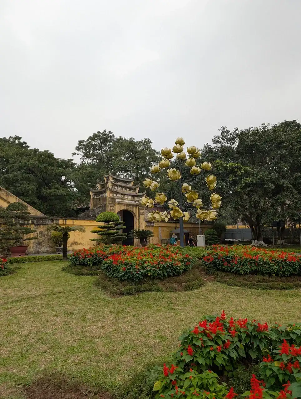 /hanoi/imperial-citadel3.jpg