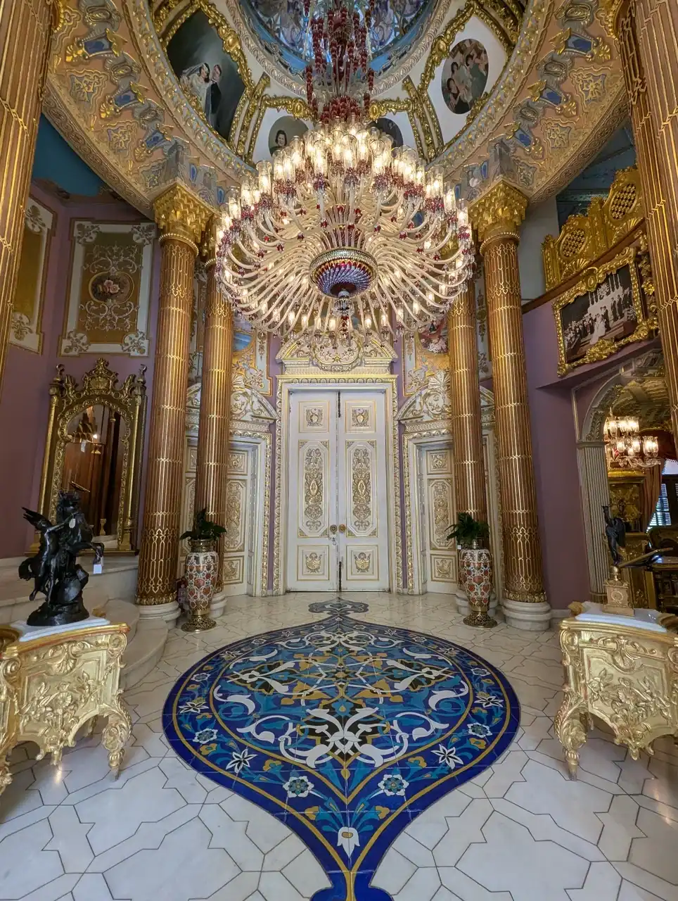 /ankara/golden-pavilion-museum4.jpg