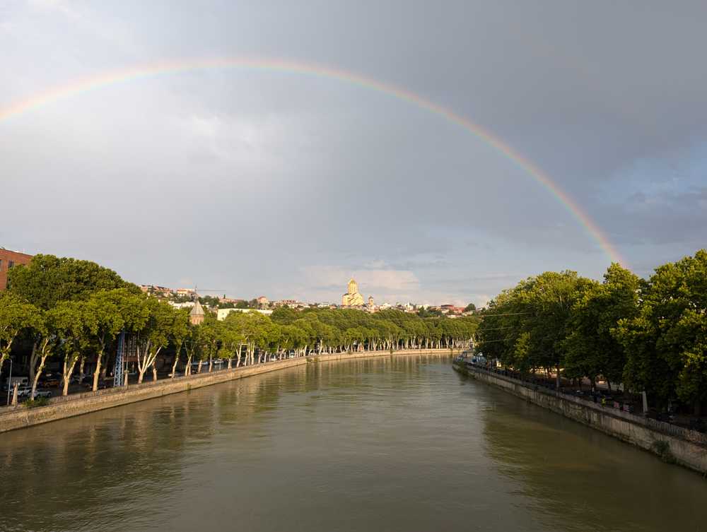 /tbilisi/kura3.jpg