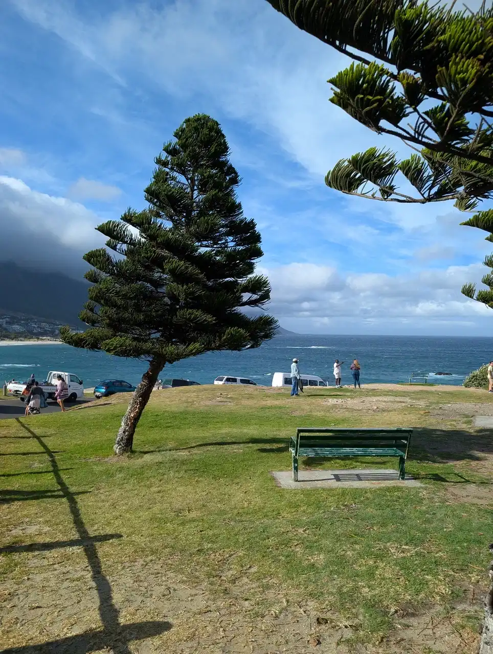 /cape-town/camps-bay-beach-viewpoint2.JPG