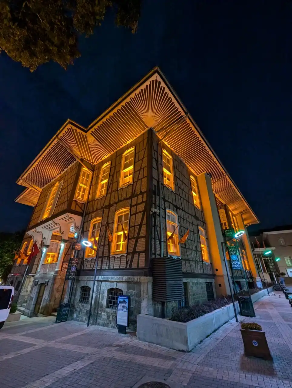 /bursa/bursa-night2.jpg