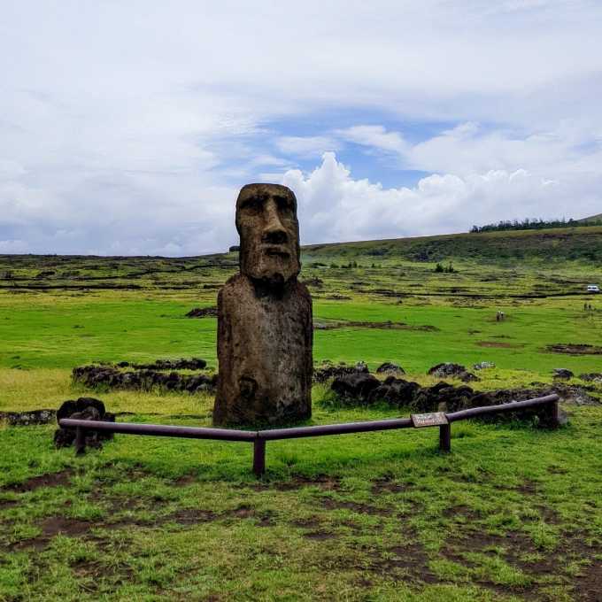 /eastern-island/easter-island.jpg