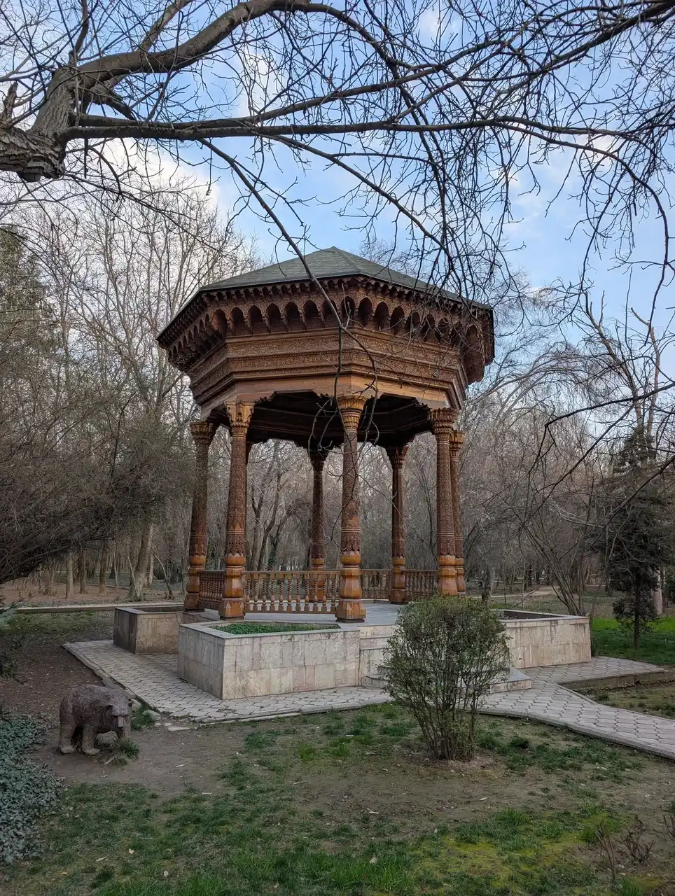 /dushanbe/botanical-garden3.JPG