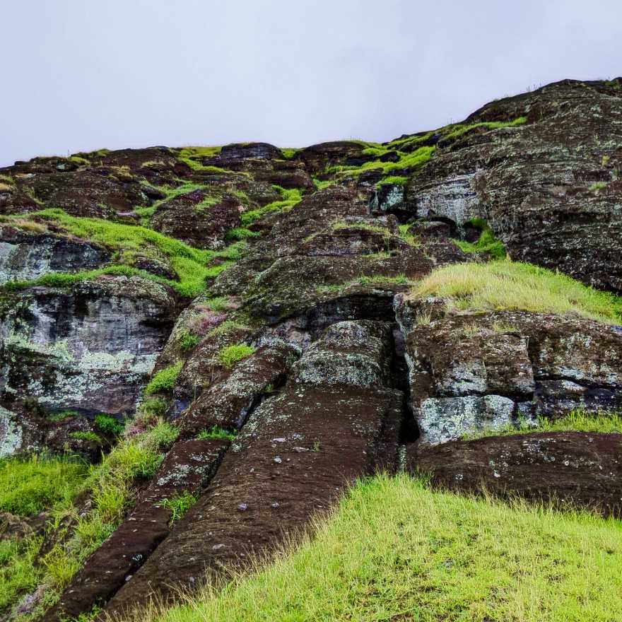 /eastern-island/moai-tukuturi3.jpg