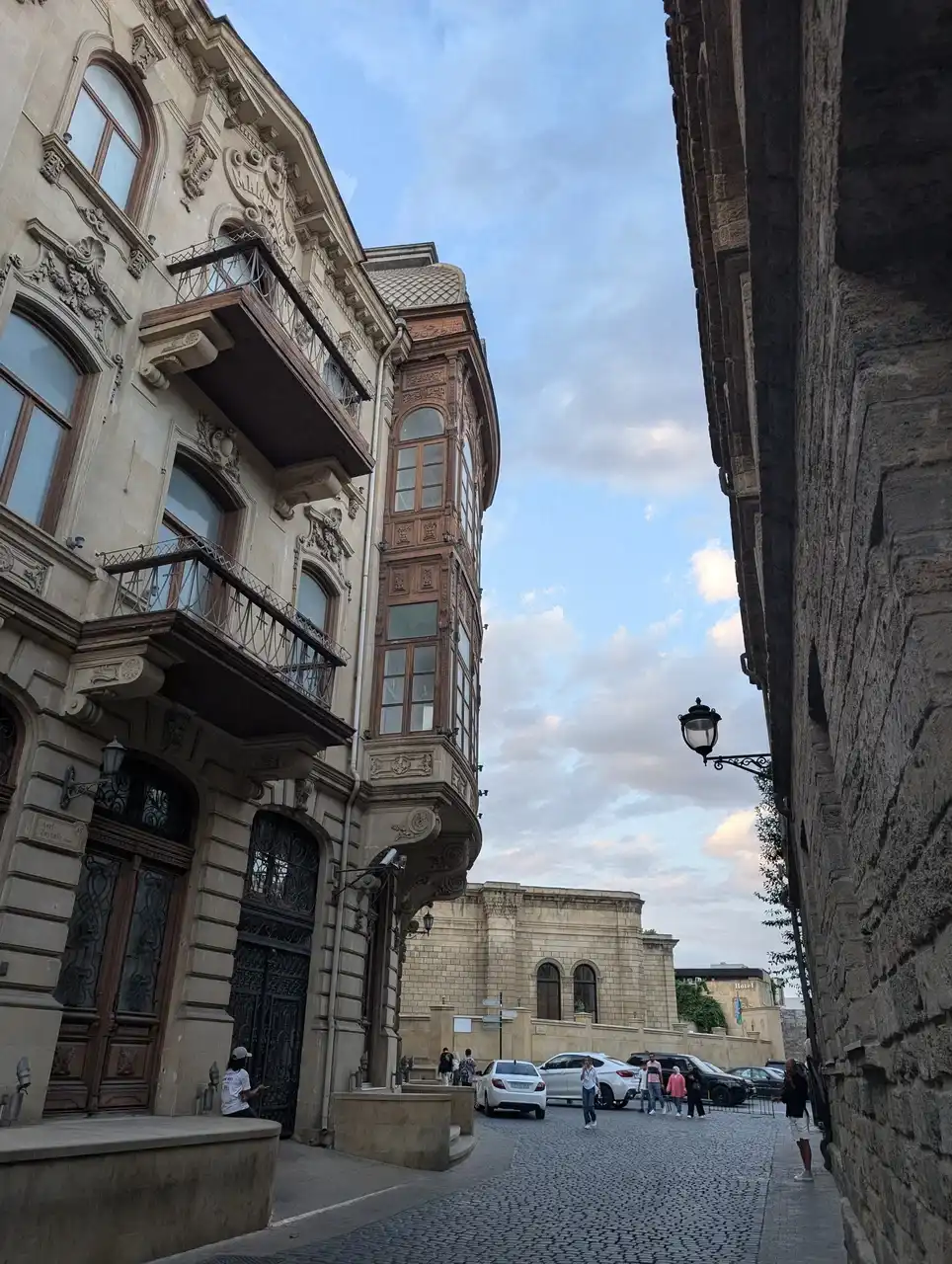 /baku/old-city7.jpg