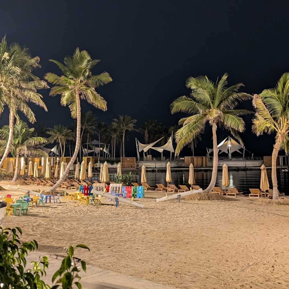 /jeddah/jeddah-corniche2.jpg