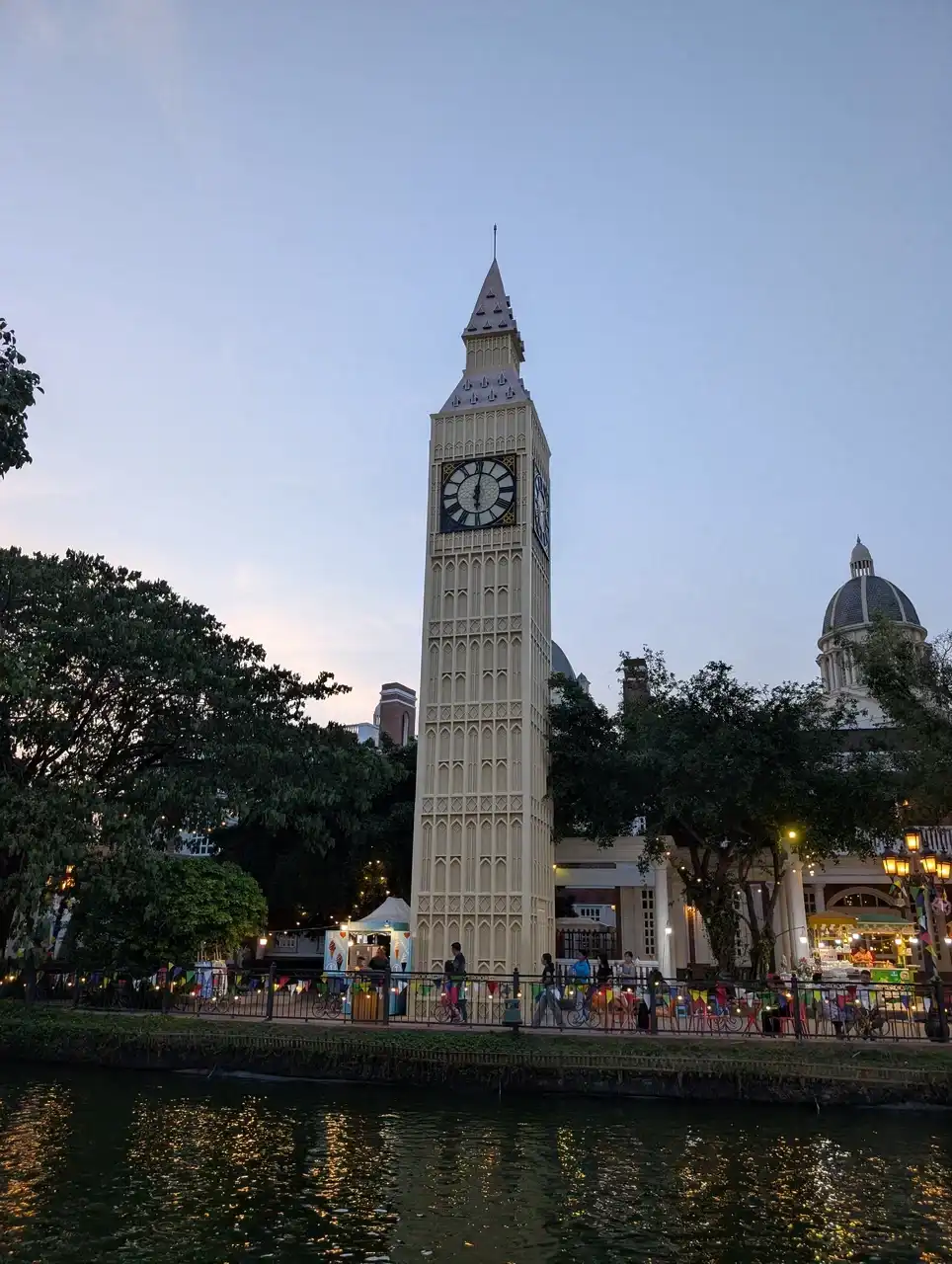 /phnom-penh/euro-park3.jpg