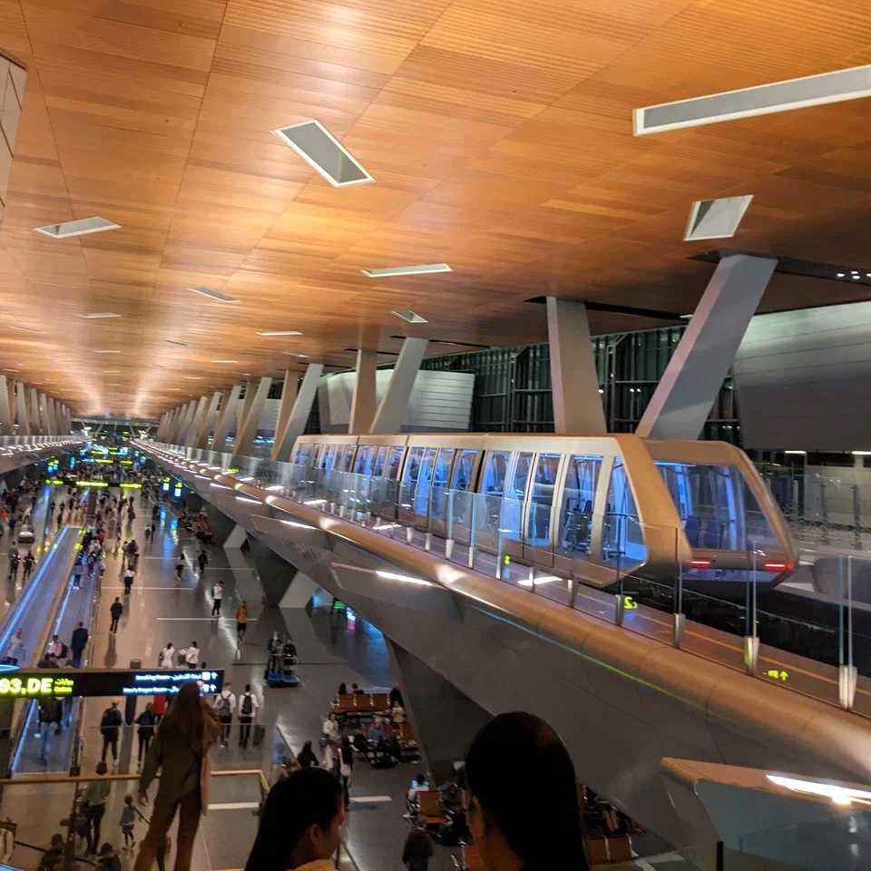 /doha/airport-hammad4.jpg