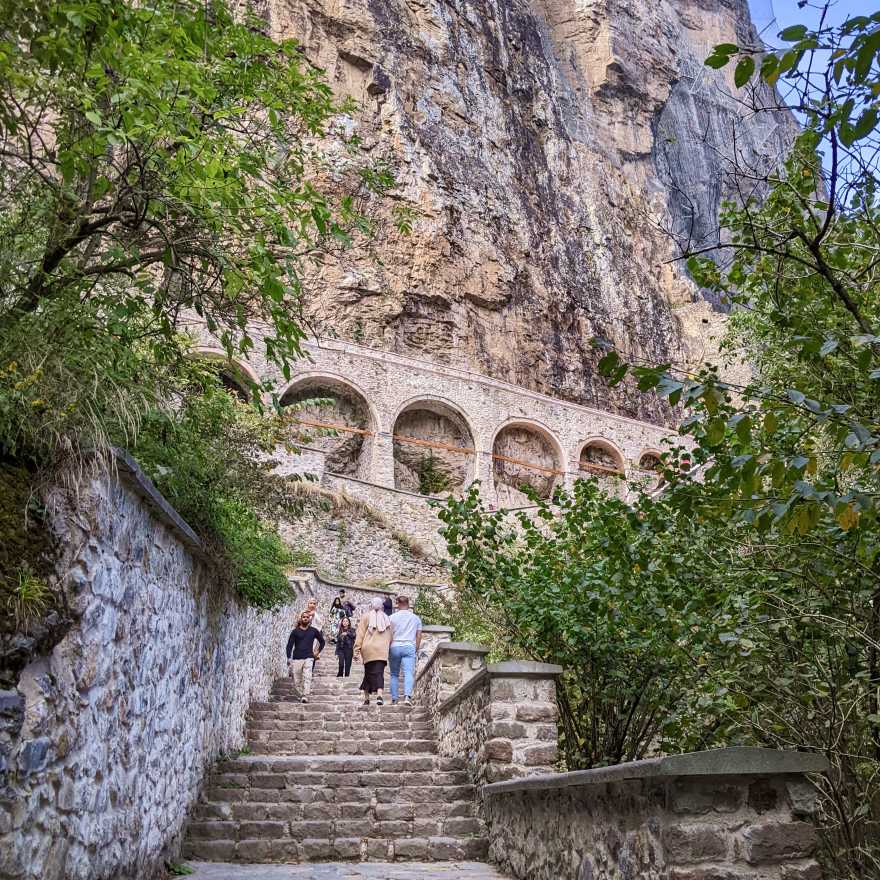 /trabzon/panagia-sumela2.jpg